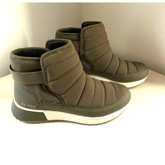 Dr. Scholls Women's Running Free Bootie Olive Green Size 6M - Picture 7 of 7